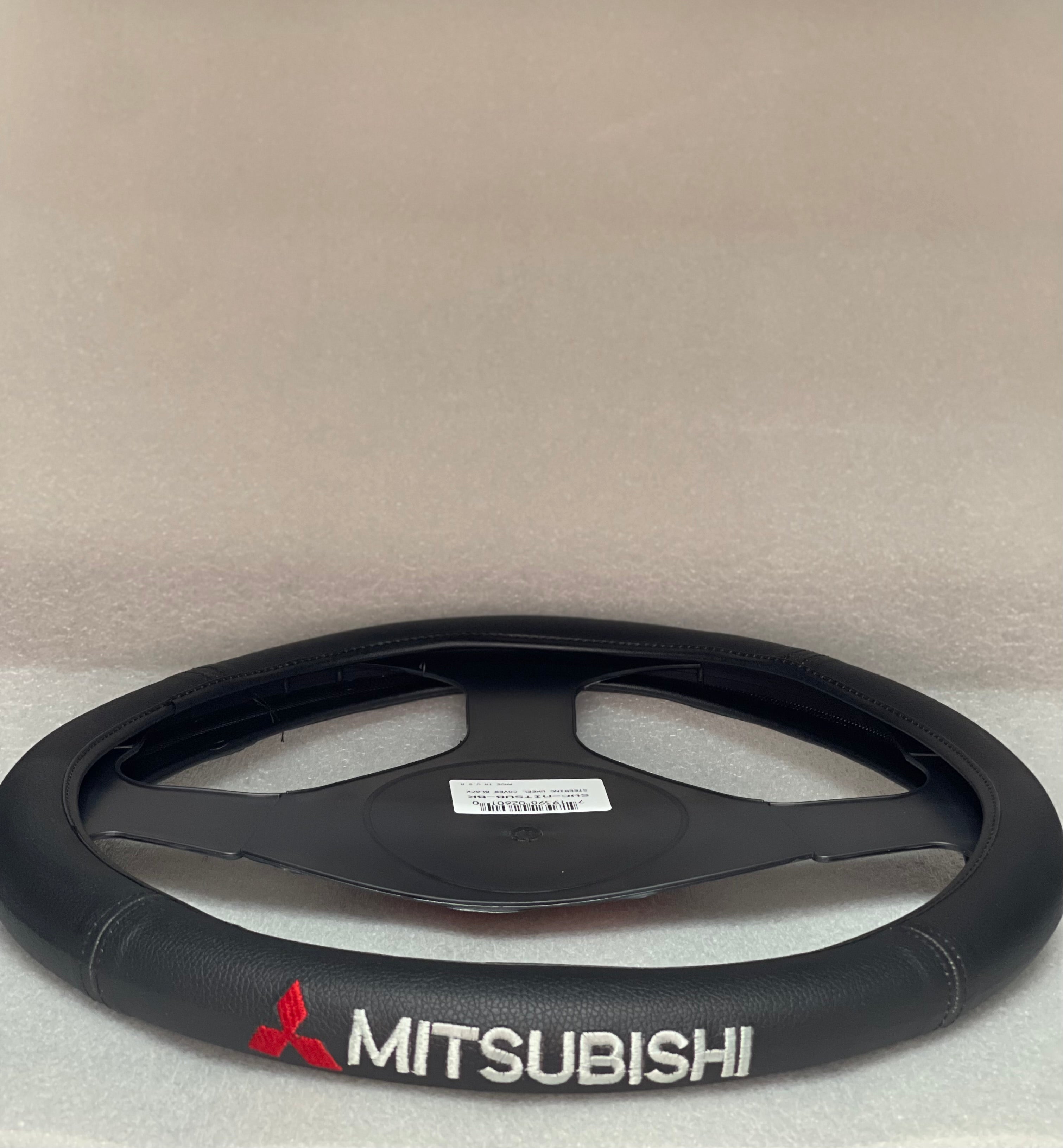 Cover Mitsubishi negro