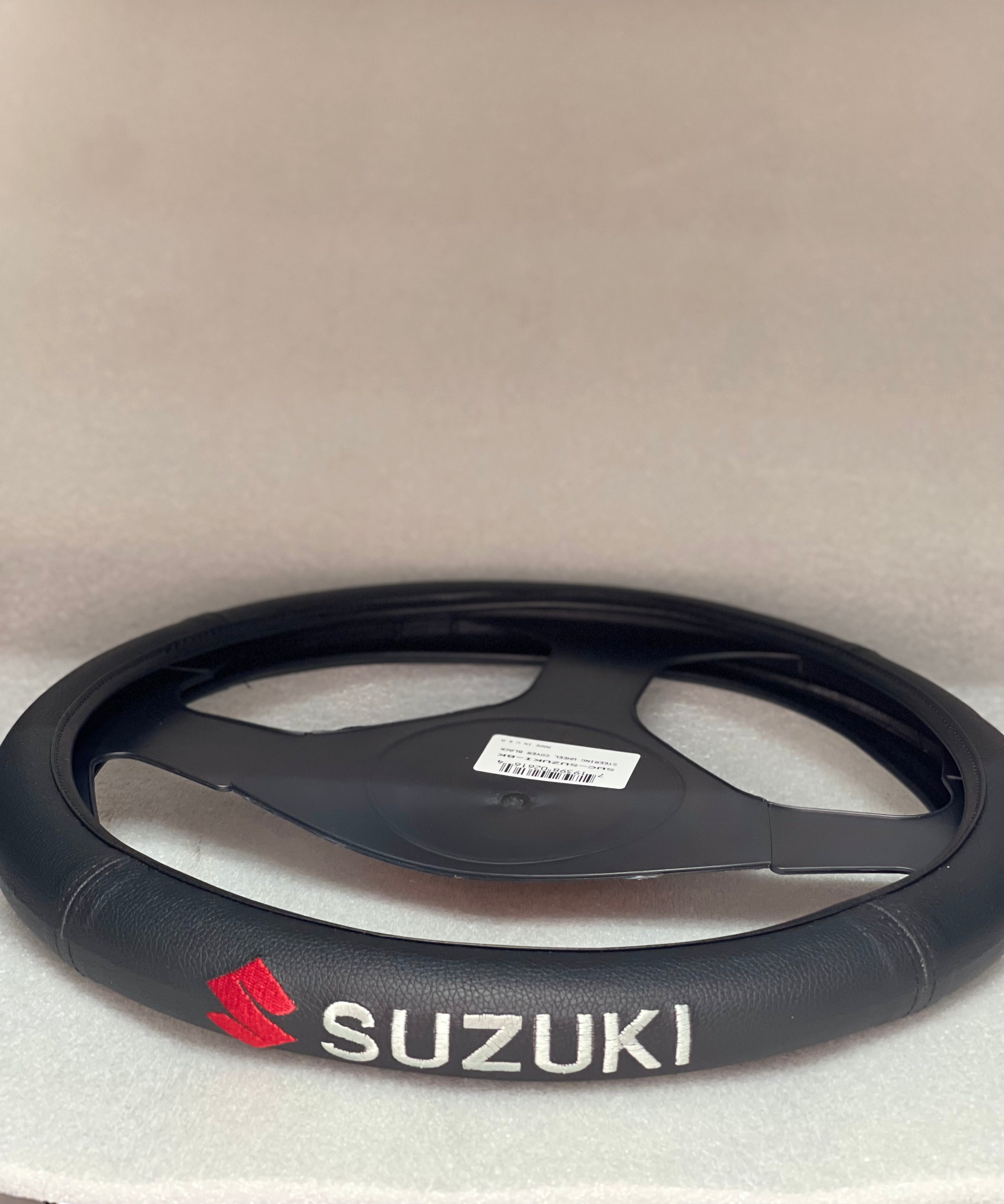 Cover Suzuki negro