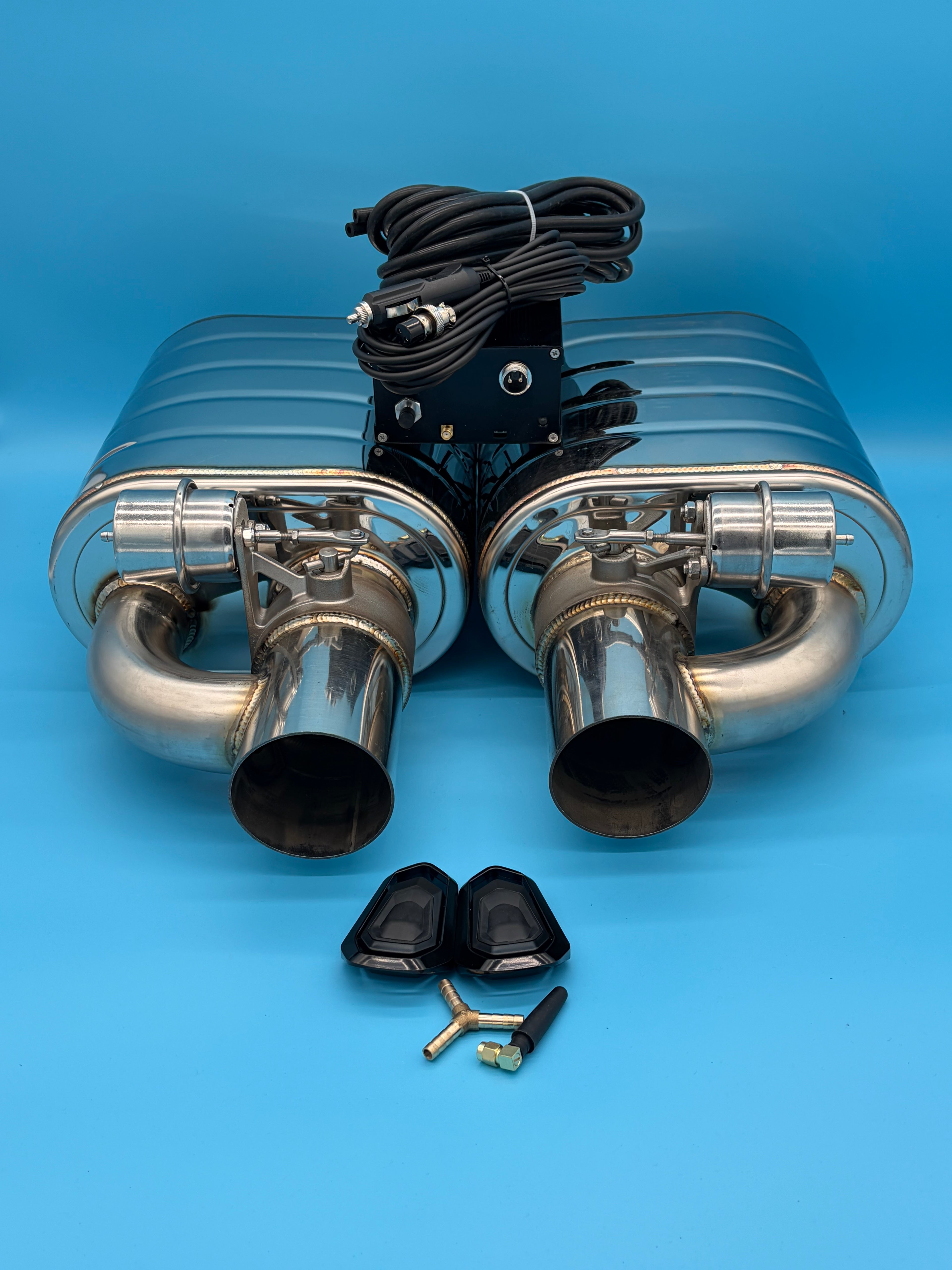 Sistema doble de escape eléctrico