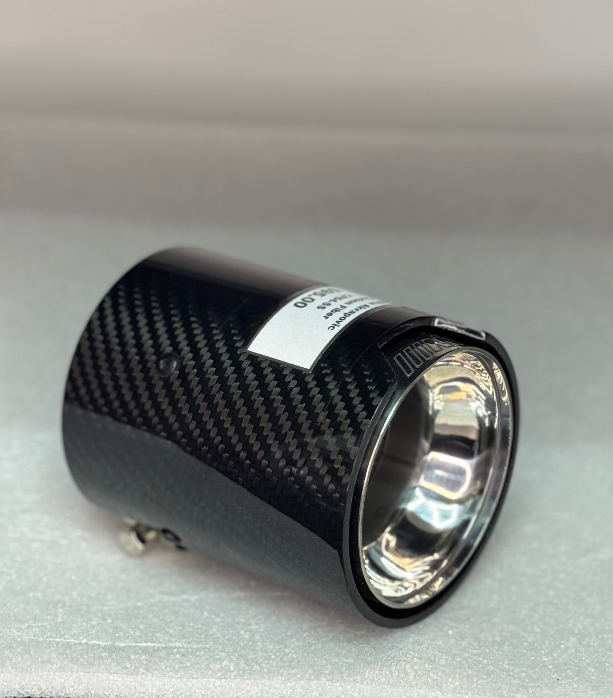Cola Akrapovic carbon